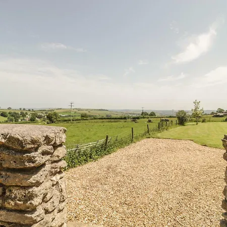 Boundary Barn