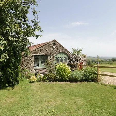 Boundary Barn *